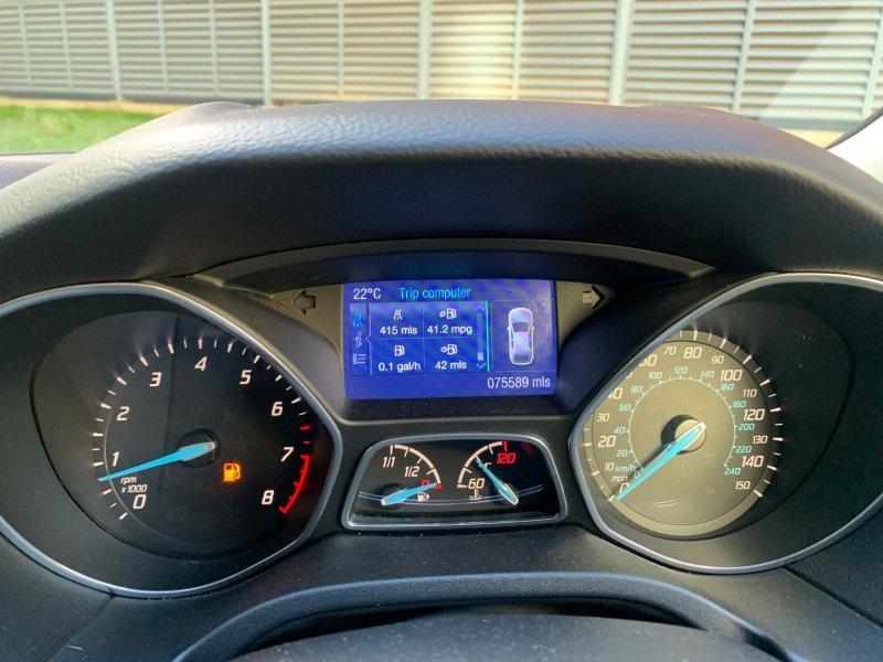 FORD FOCUS
