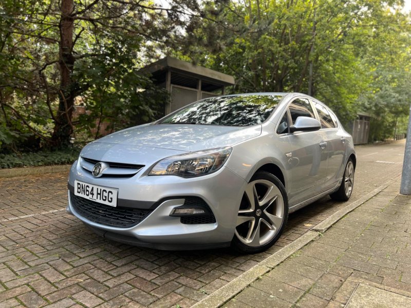 VAUXHALL ASTRA