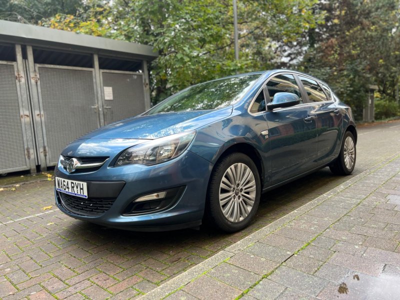 VAUXHALL ASTRA