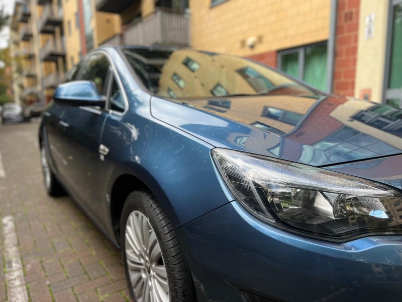 VAUXHALL ASTRA