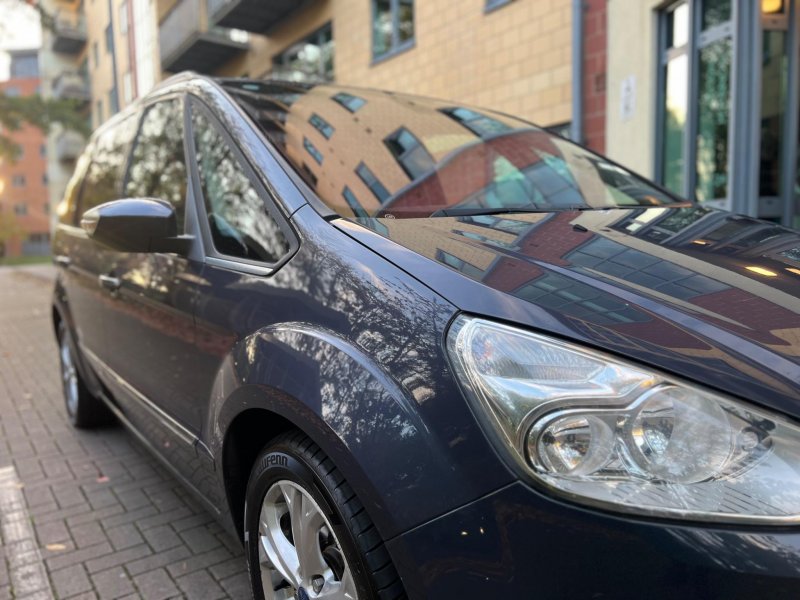 FORD GALAXY