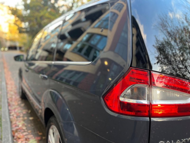 FORD GALAXY