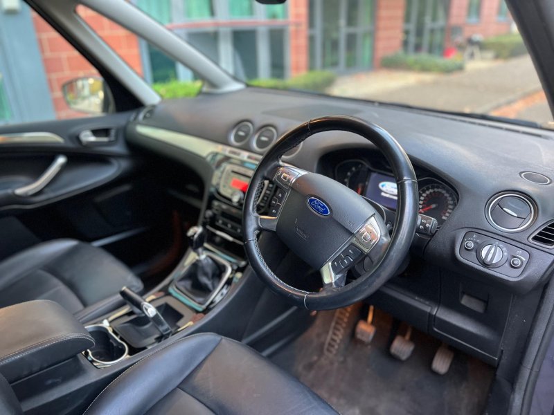 FORD GALAXY