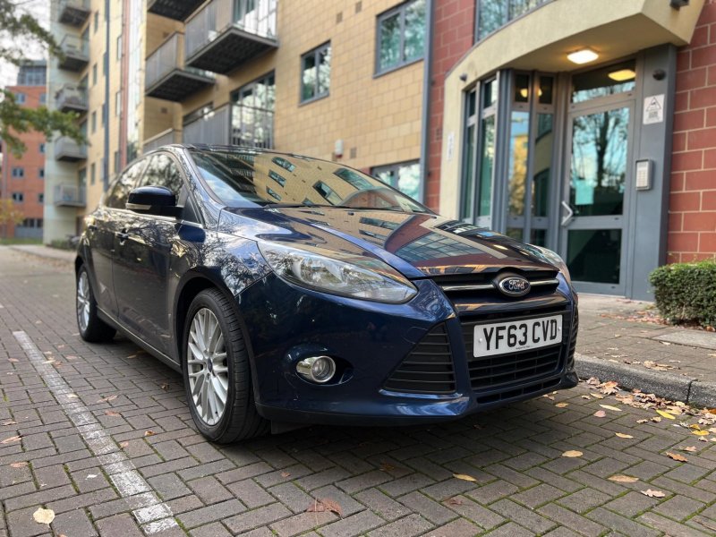 FORD FOCUS