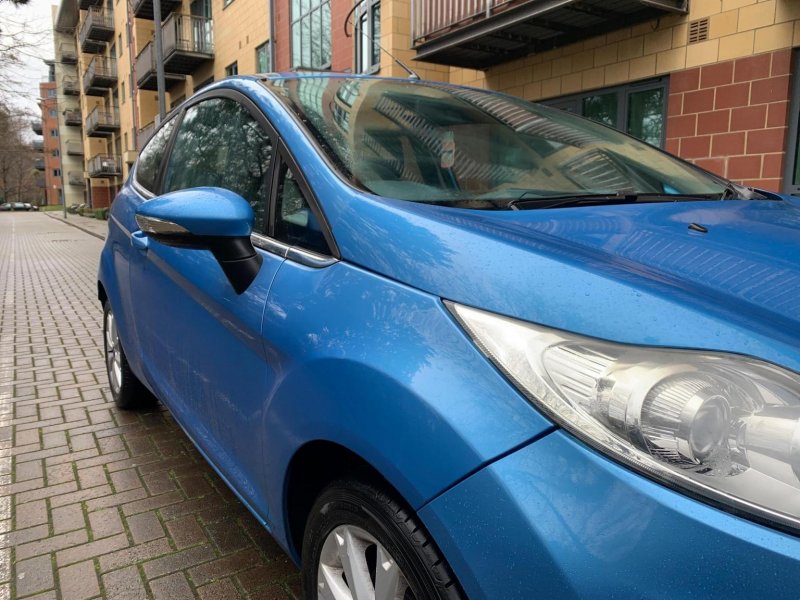 FORD FIESTA