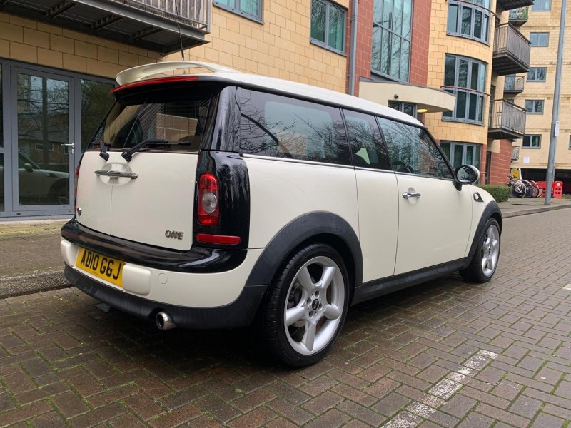 MINI CLUBMAN