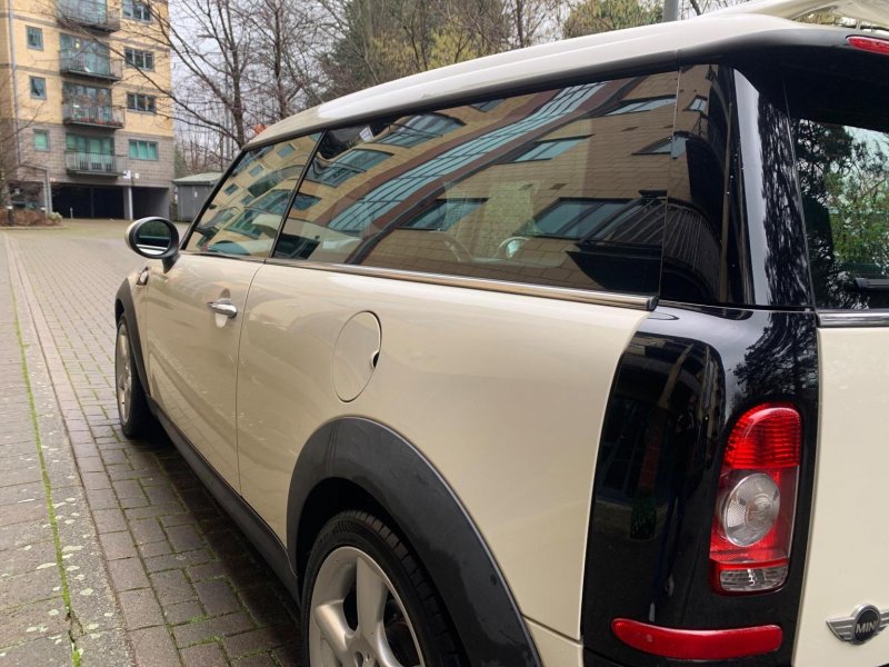 MINI CLUBMAN