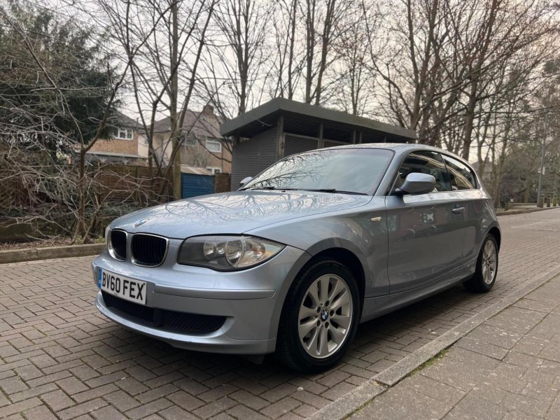 BMW 1 SERIES