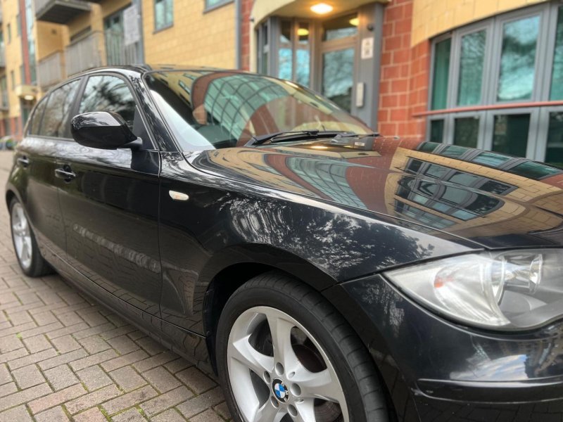 BMW 1 SERIES