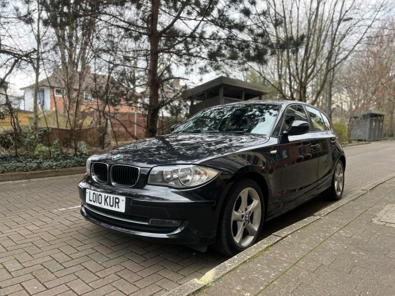 BMW 1 SERIES