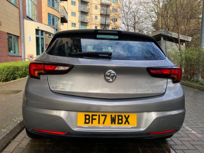 VAUXHALL ASTRA
