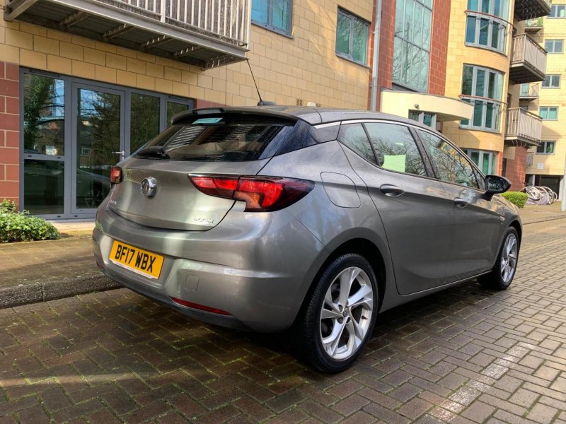 VAUXHALL ASTRA