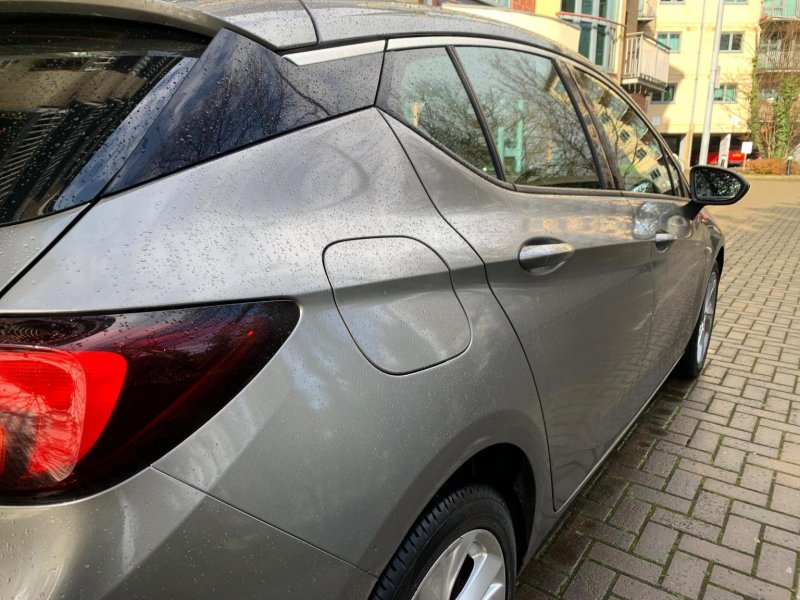 VAUXHALL ASTRA