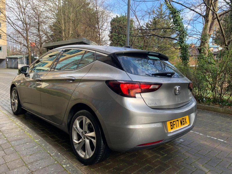 VAUXHALL ASTRA