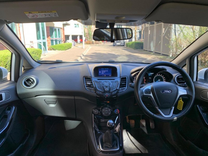 FORD FIESTA