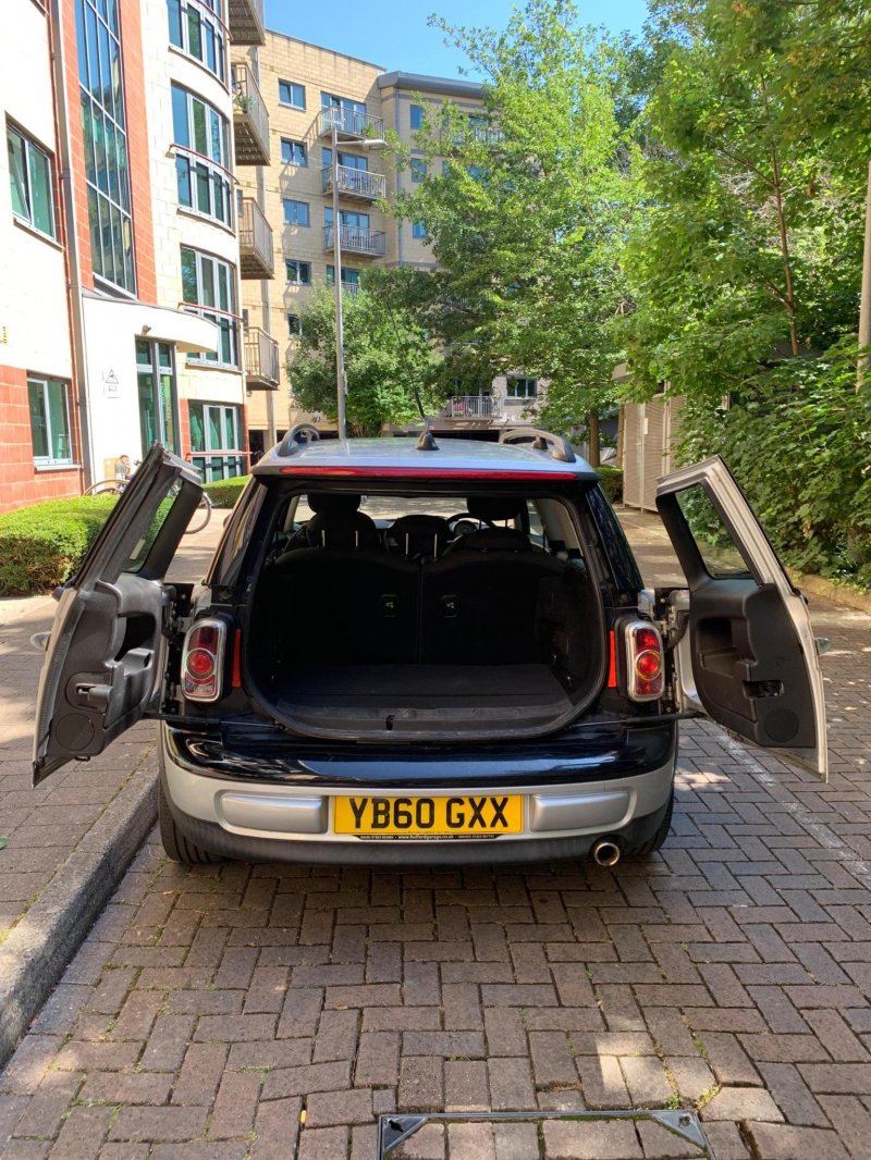 MINI CLUBMAN