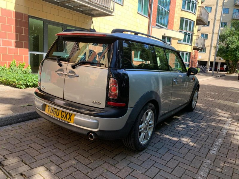 MINI CLUBMAN