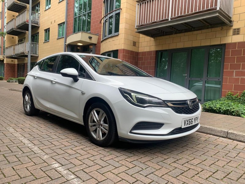 VAUXHALL ASTRA 1.0i Turbo ecoFLEX Tech Line Euro 6 (s/s) 5dr