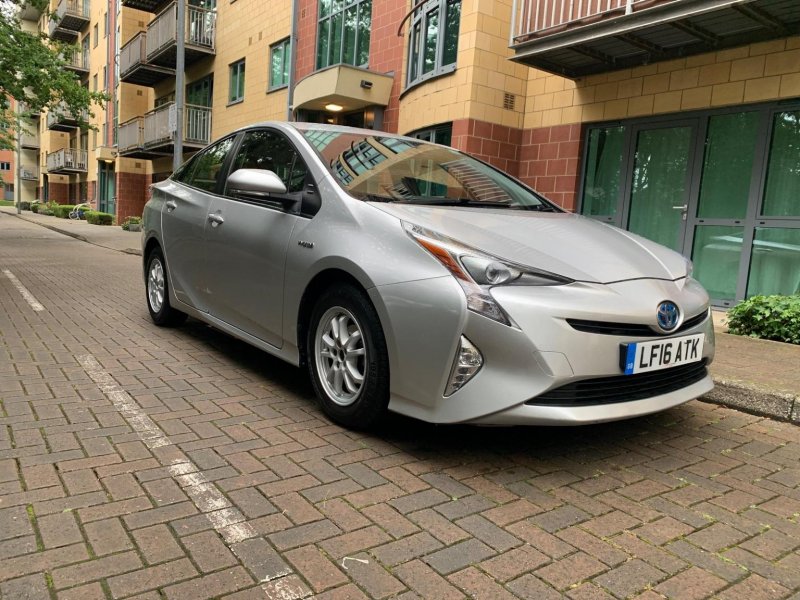 TOYOTA PRIUS 1.8 VVT-h Active CVT Euro 6 (s/s) 5dr